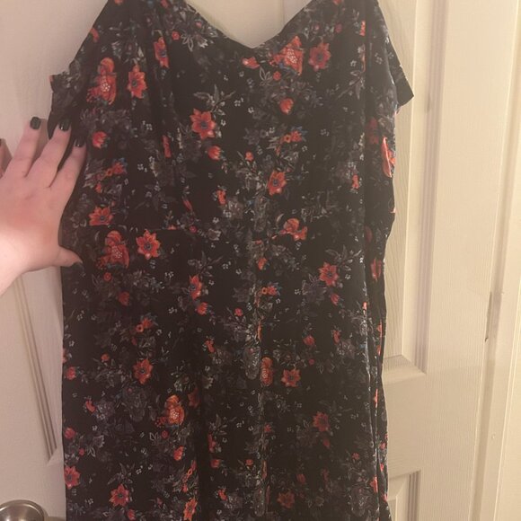 Torrid Black Midi Dress with Red Orange Flowers Pockets 2X Sleeveless Pockets - Picture 6 of 6